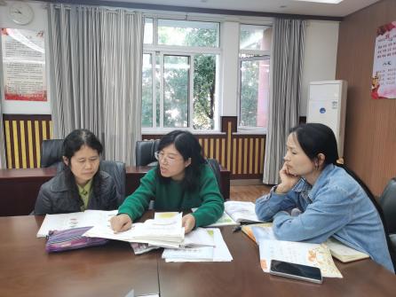 20231031语文校本研修报道_html_m61ef8066.jpg