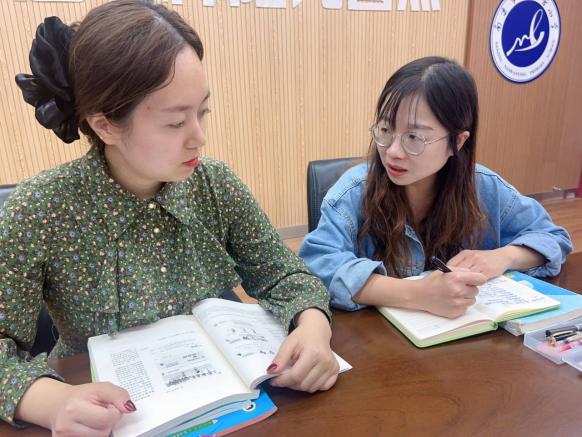 20231101数学组集体备课新闻稿_html_m4750fc19.jpg
