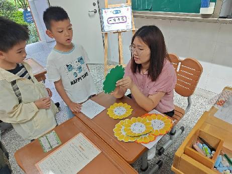20250619一二年级无纸化报道_html_m2976586.jpg