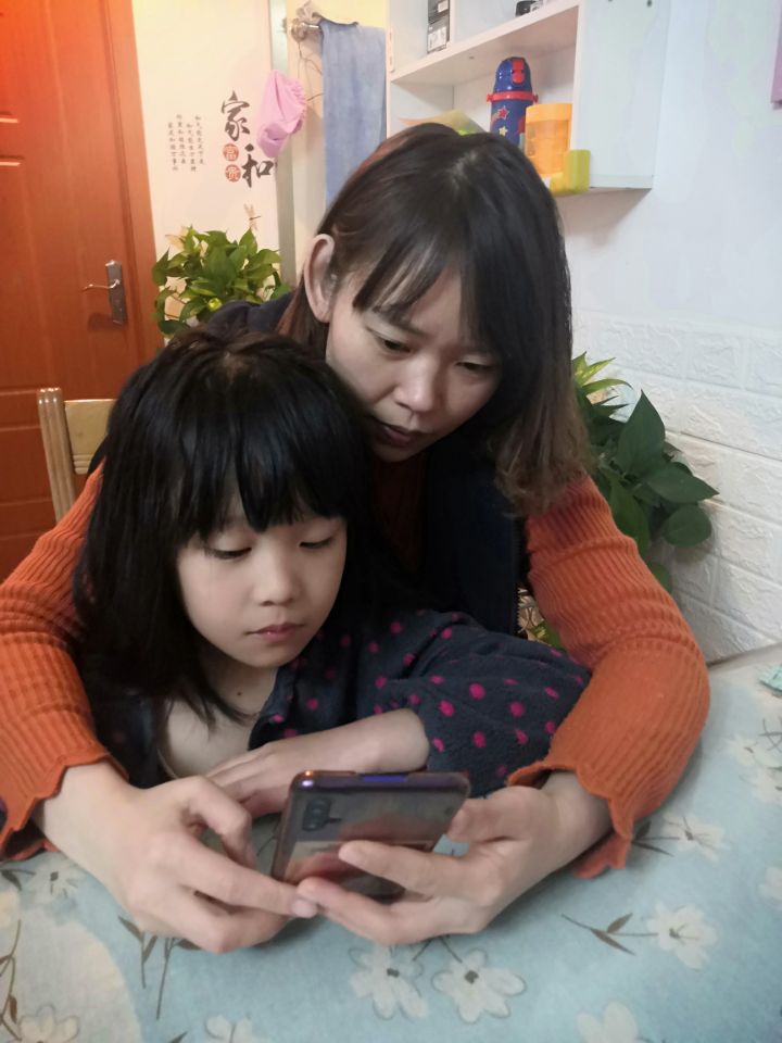 隔屏不隔爱，家校共前行-王莉君_html_m29f5d92e.jpg