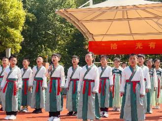 成长礼报道（金永芹写）_html_1ad94d53.jpg