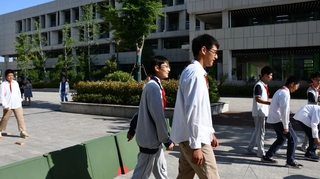 新建 DOC 文档111_html_4b1a1cb.jpg