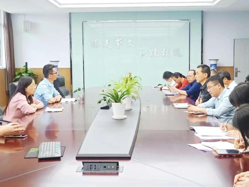 【臻美花中 崇文教学】分析数据找原因 齐心协力共前进——南京市花园中学举行八年级阶段教学质量总结分析会_html_3d8bf401.jpg
