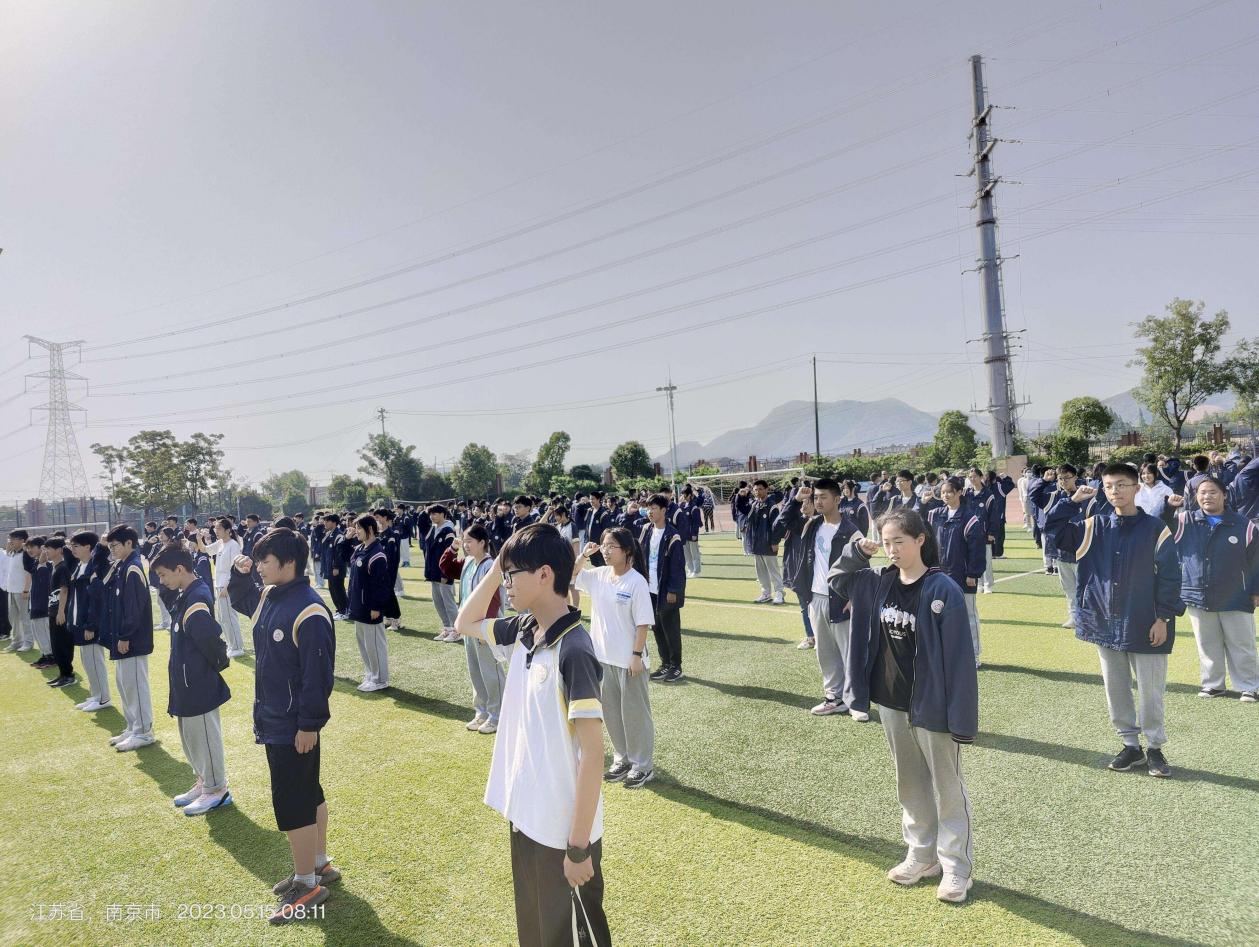 臻美花中 崇文教学_html_648e0571.jpg