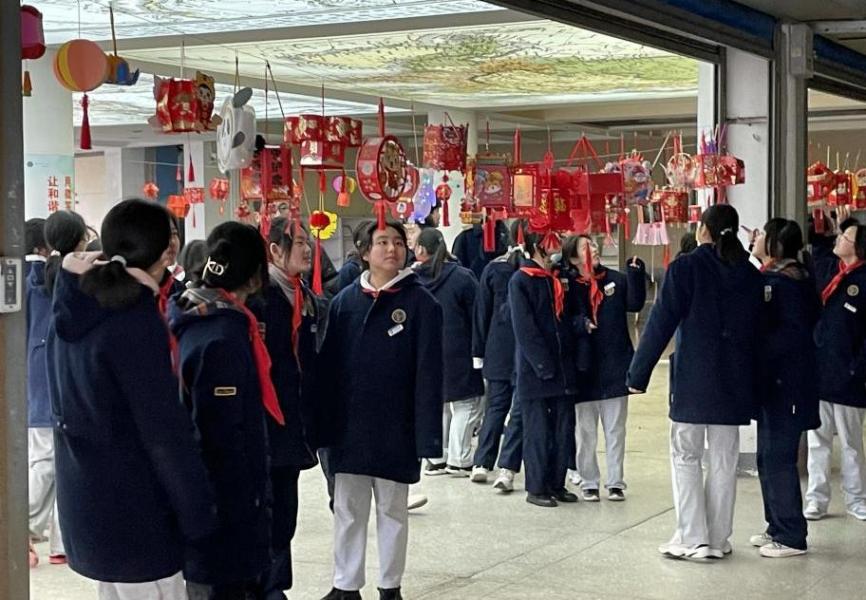 元宵节活动新闻稿2月15日_html_m1da34b37.jpg