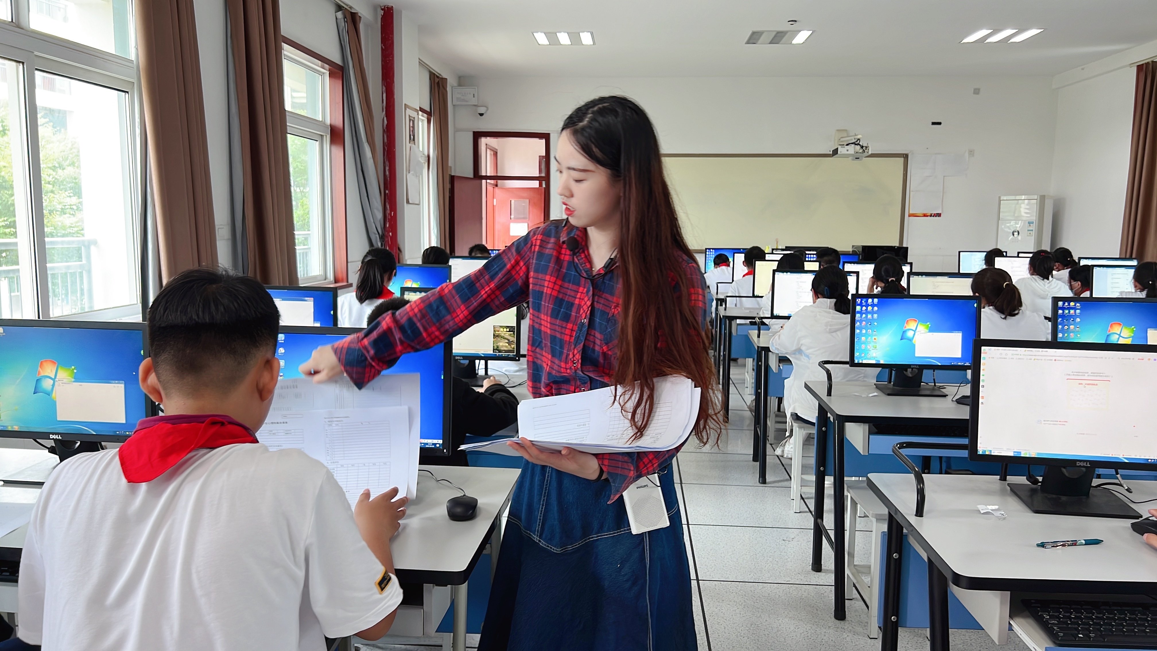 开学心理月报道(20221008)(1)(1)_html_492b6796.jpg
