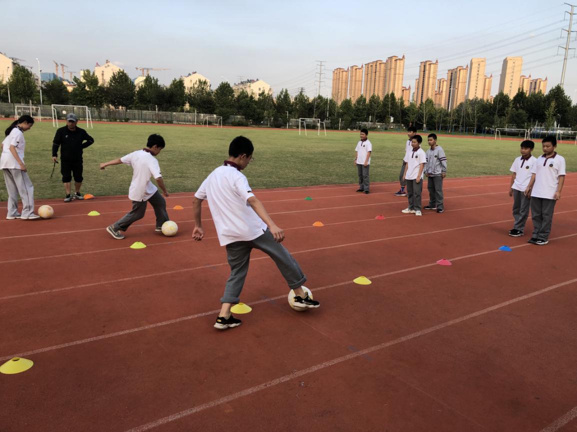 南京市第一中学马群分校2020年新队员选拔_html_3b3670de.jpg