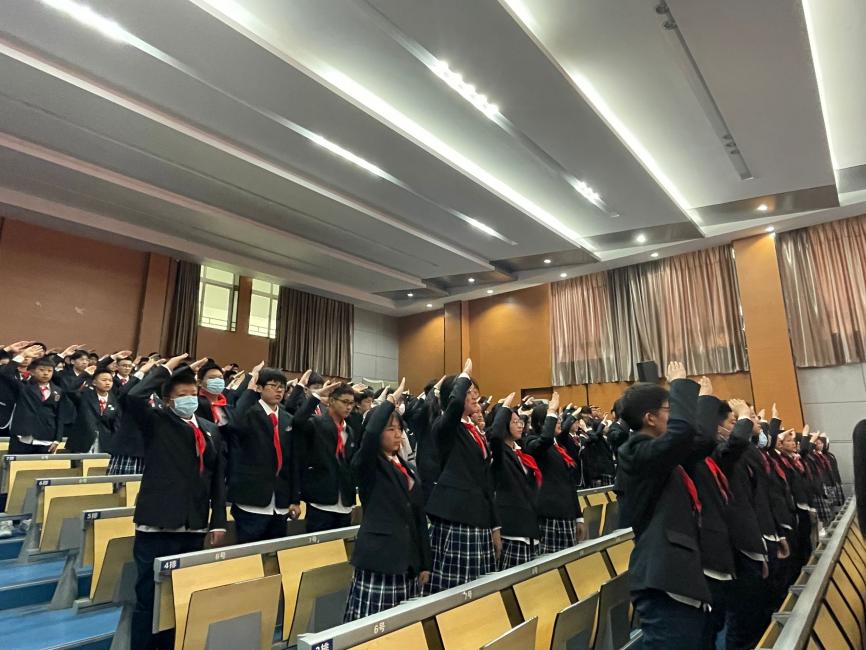 青春礼 新闻报道_html_14d202c9.jpg