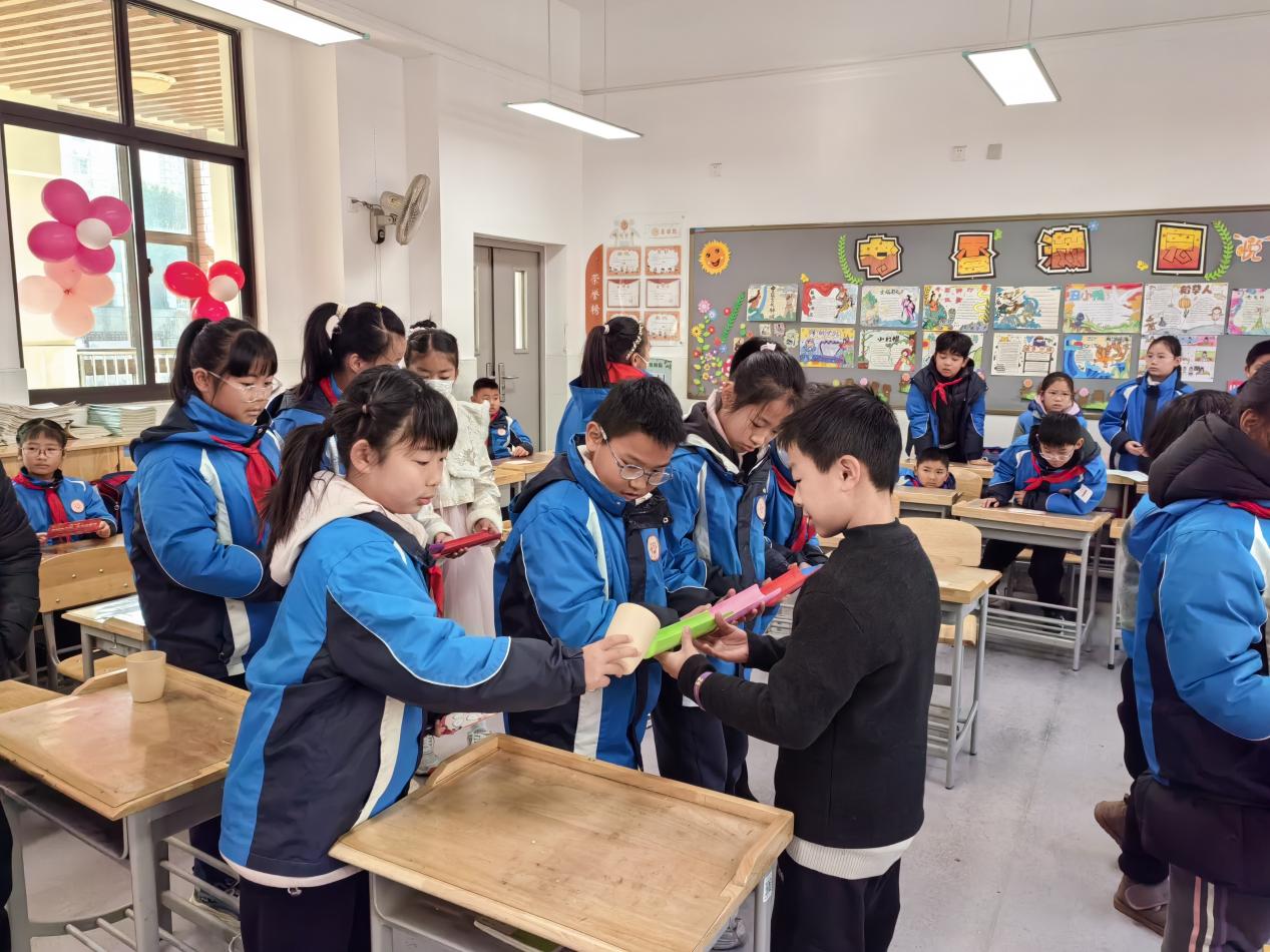 20241202陶娃庆元旦 欢乐游园会 2024.12.31_html_7e796298.jpg