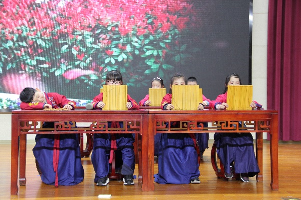 诗词大会新闻稿_html_m2c7b1864.jpg