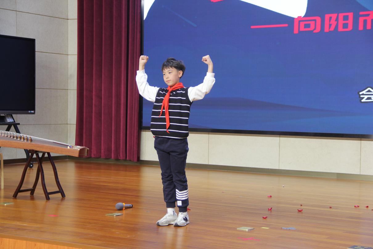 第三届少代会新闻稿_html_m6d3b7b0d.jpg