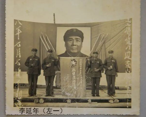 红领巾学先锋第六期_html_7a79f3d.png