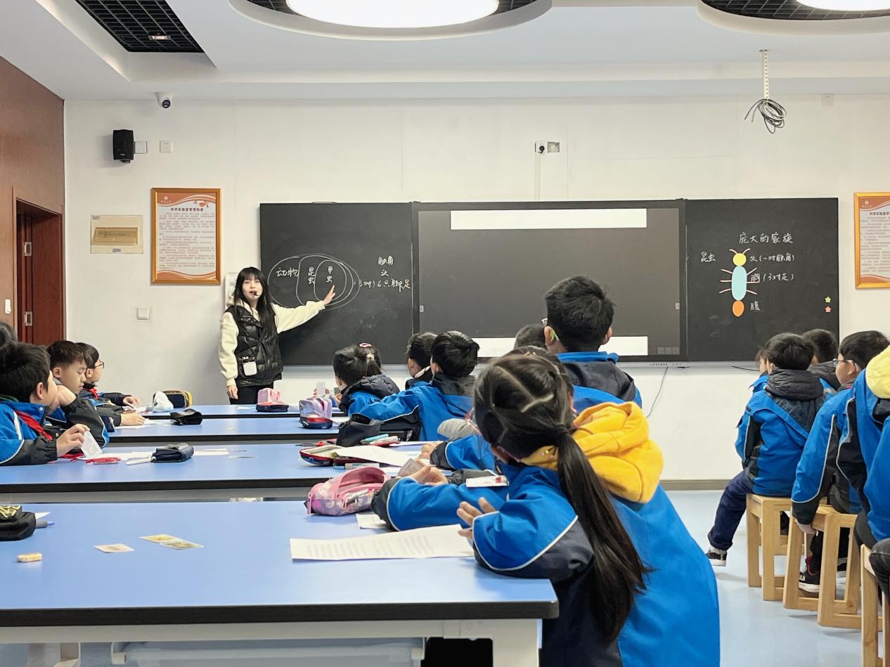20240402“小先生制”在小学科学教育活动中的实践研究——记南京市晓庄小学科学组校本研修活动（六）_html_m27b9db8c.jpg