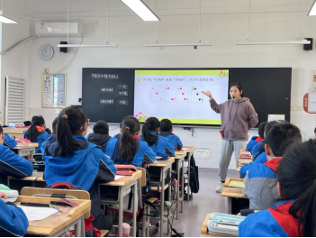 【知行晓庄】“小先生制”引方向 “自动课堂”焕生机——记“小先生制下小学数学自动课堂构建的实践研究”课题组研讨活动