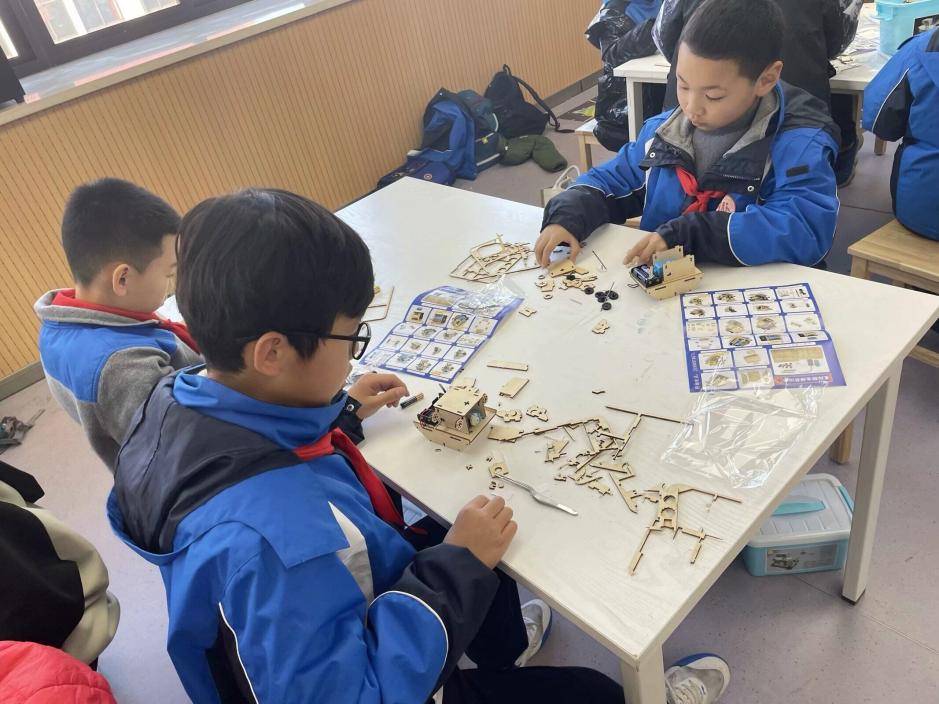 20231225科技模型竞赛_html_56fa744e.jpg