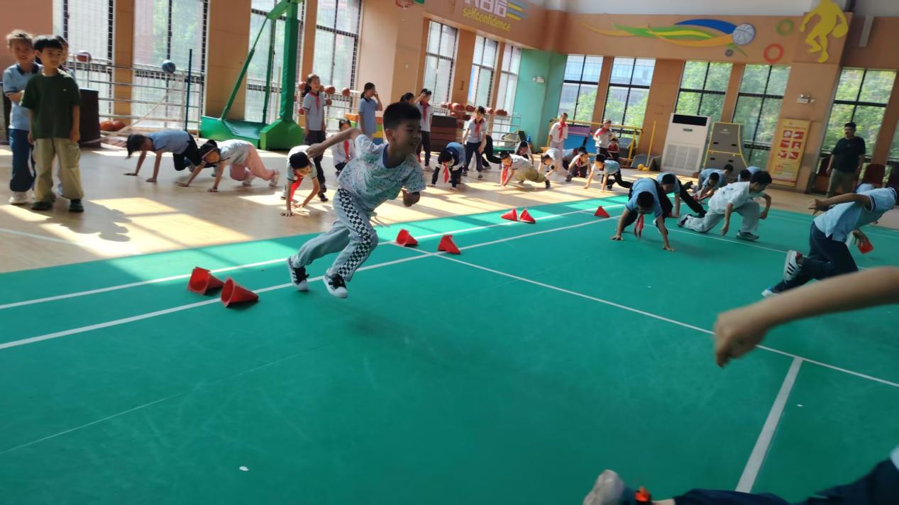 曹可 王康组内课新闻稿(1)_html_m642c6616.jpg