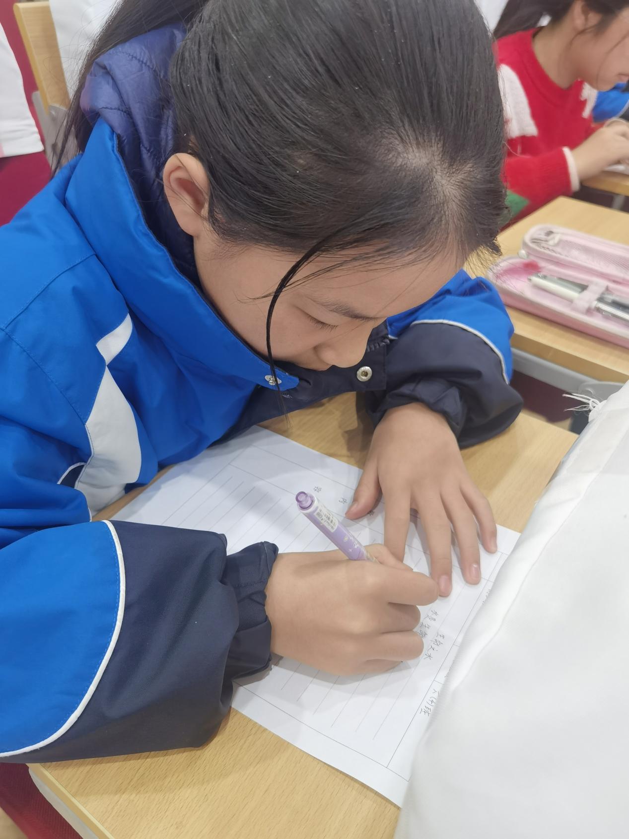 20231214诗意绽晓庄  满满读书香_html_4a270296.jpg