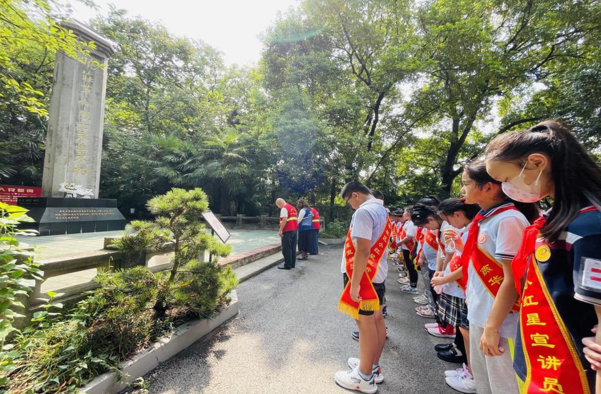 三（3）中队暑期活动（七）_html_m7058f24b.jpg