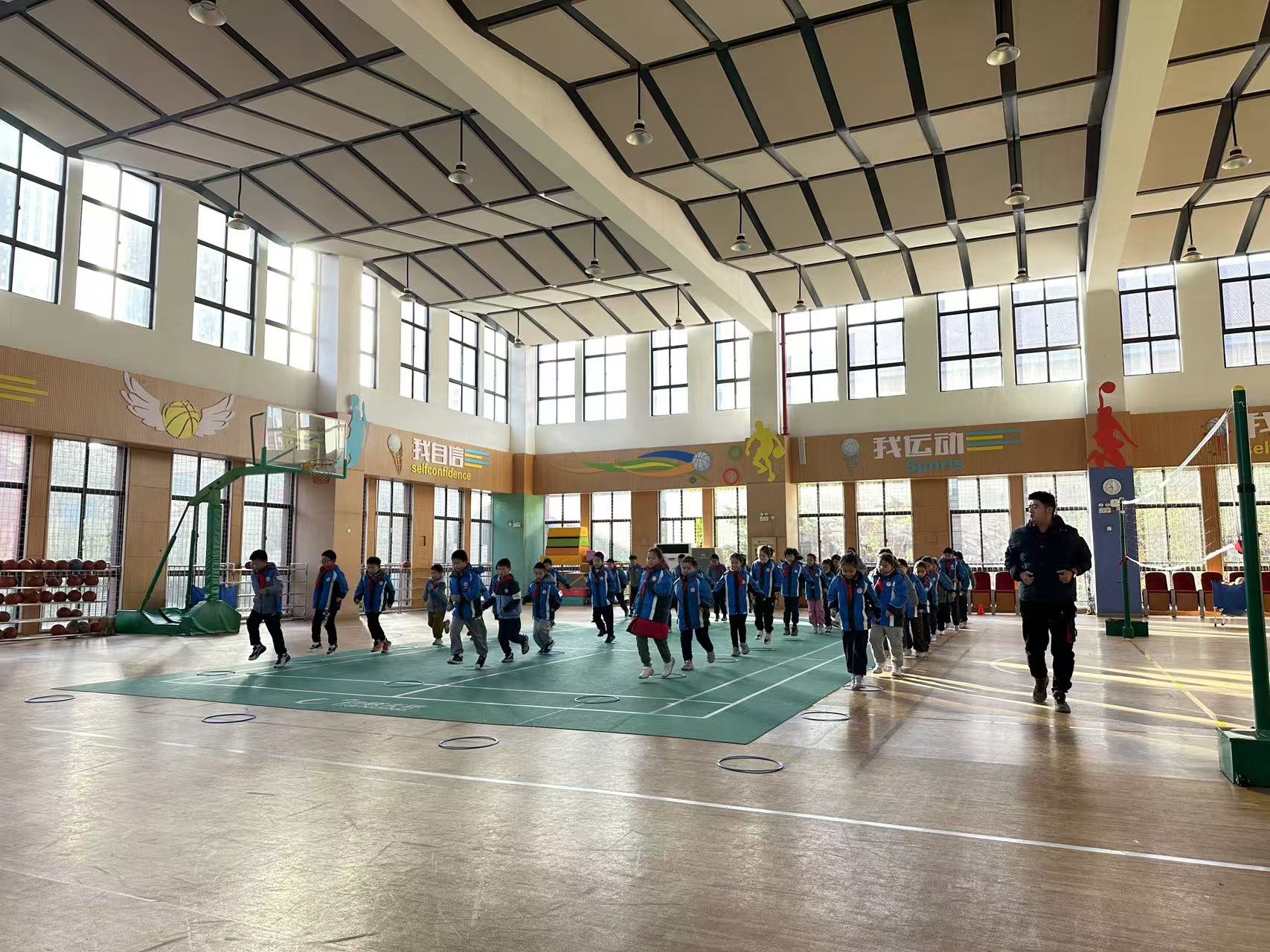 20241129王康体育课堂展风采新闻稿_html_m18b3ea21.jpg