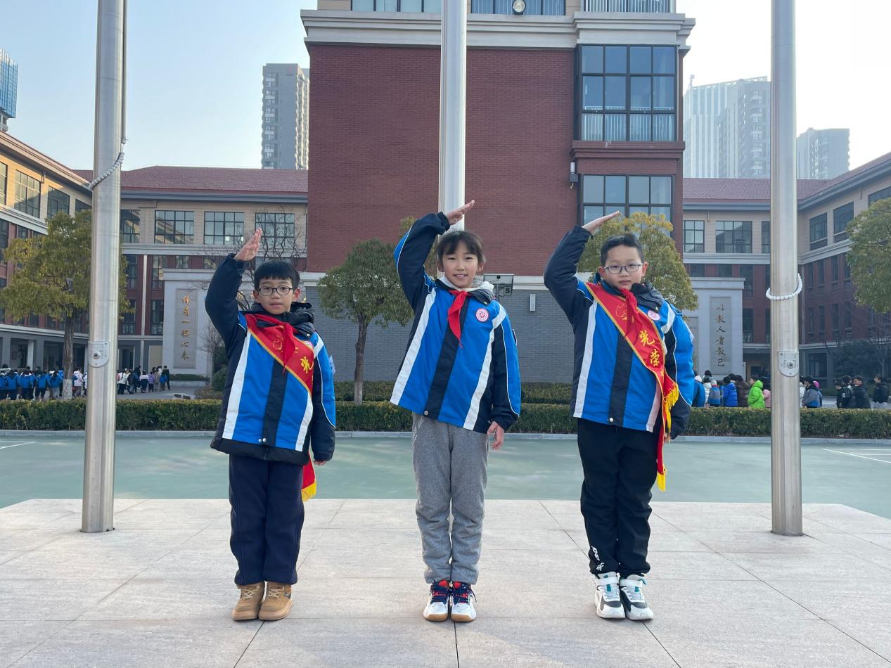 20240127结业式新闻稿_html_109cc374.jpg