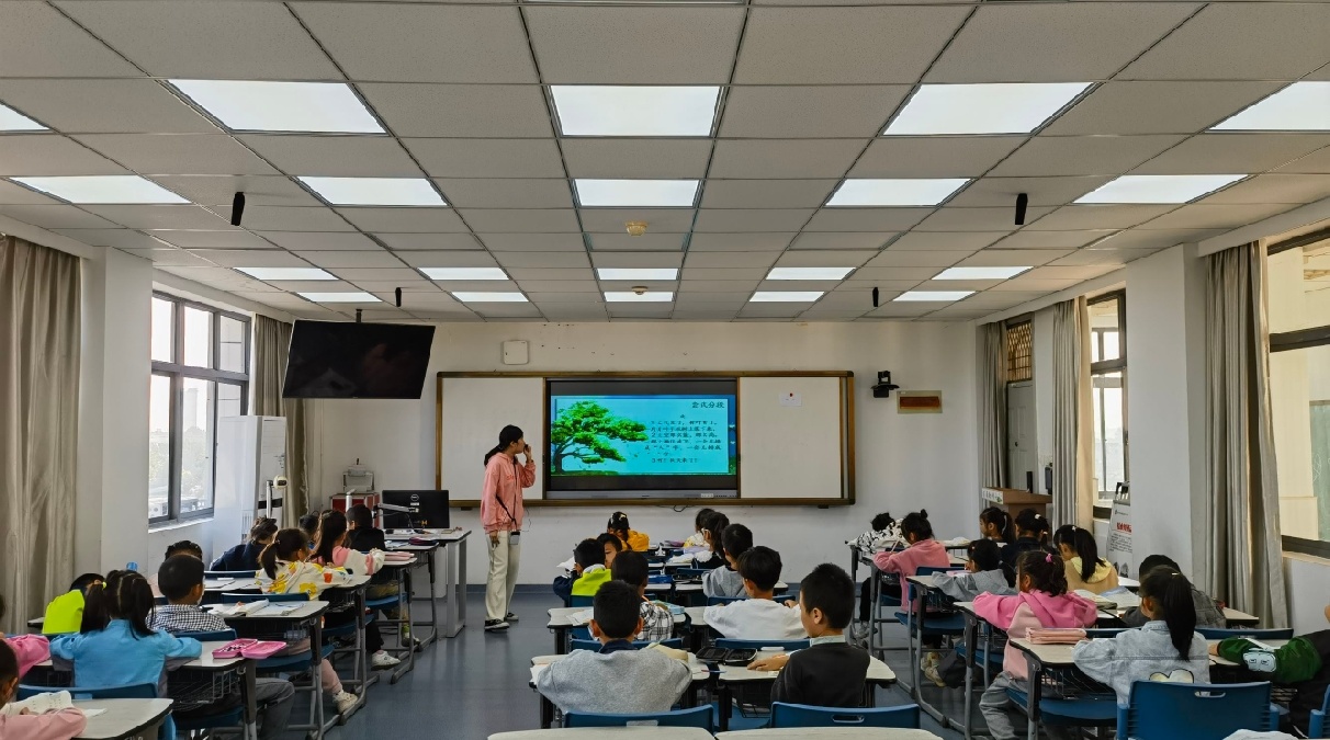 【雅韵靖小】聚焦文学阅读，体味自然魅力——靖安小学语文组10月份校本教研活动记