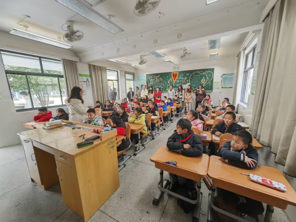 【雅韵靖小】靖安小学班主任班级管理与学生文明行为专题培训