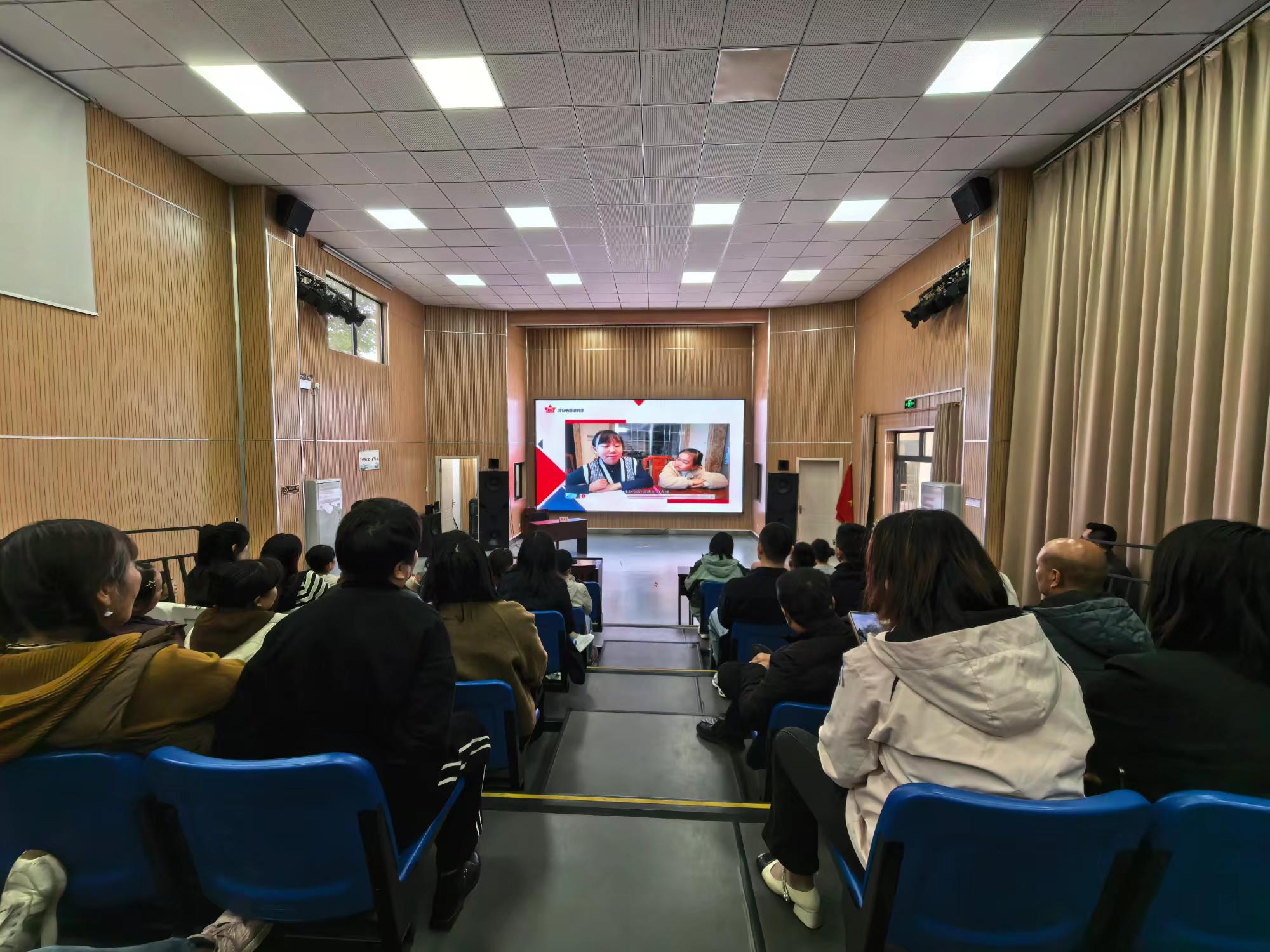 26730b2d97c44bd2801c26934bf9603e.jpg 26730b2d97c44bd2801c26934bf9603e.jpg