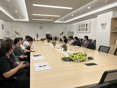 小四.jpg 小四.jpg