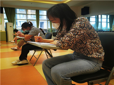 小1.jpg