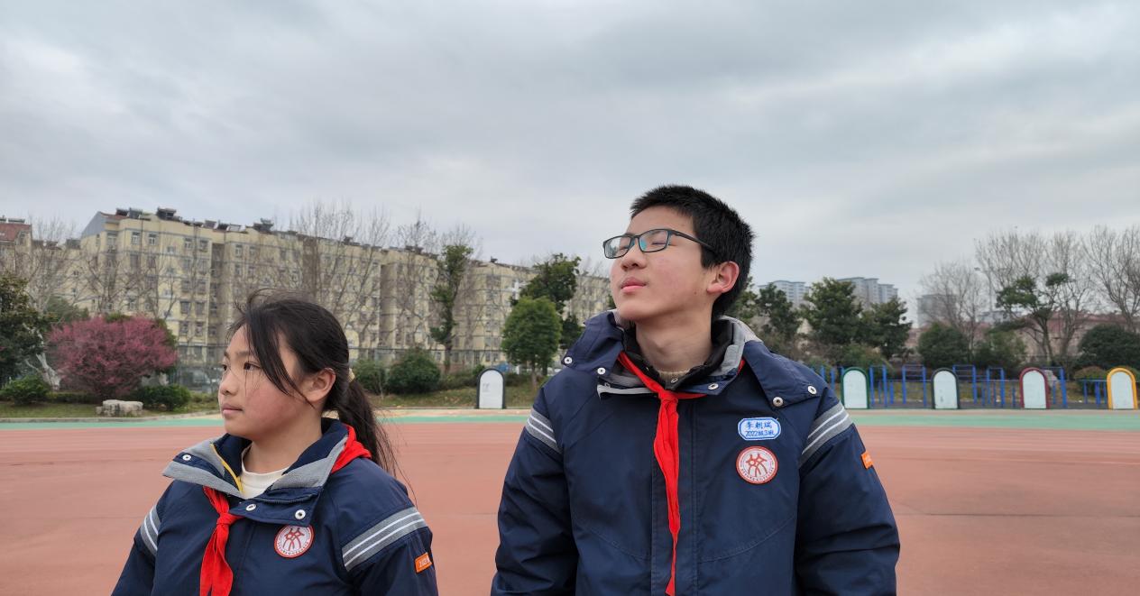 学习雷锋精神 传承光荣传统_html_m134d6164.jpg