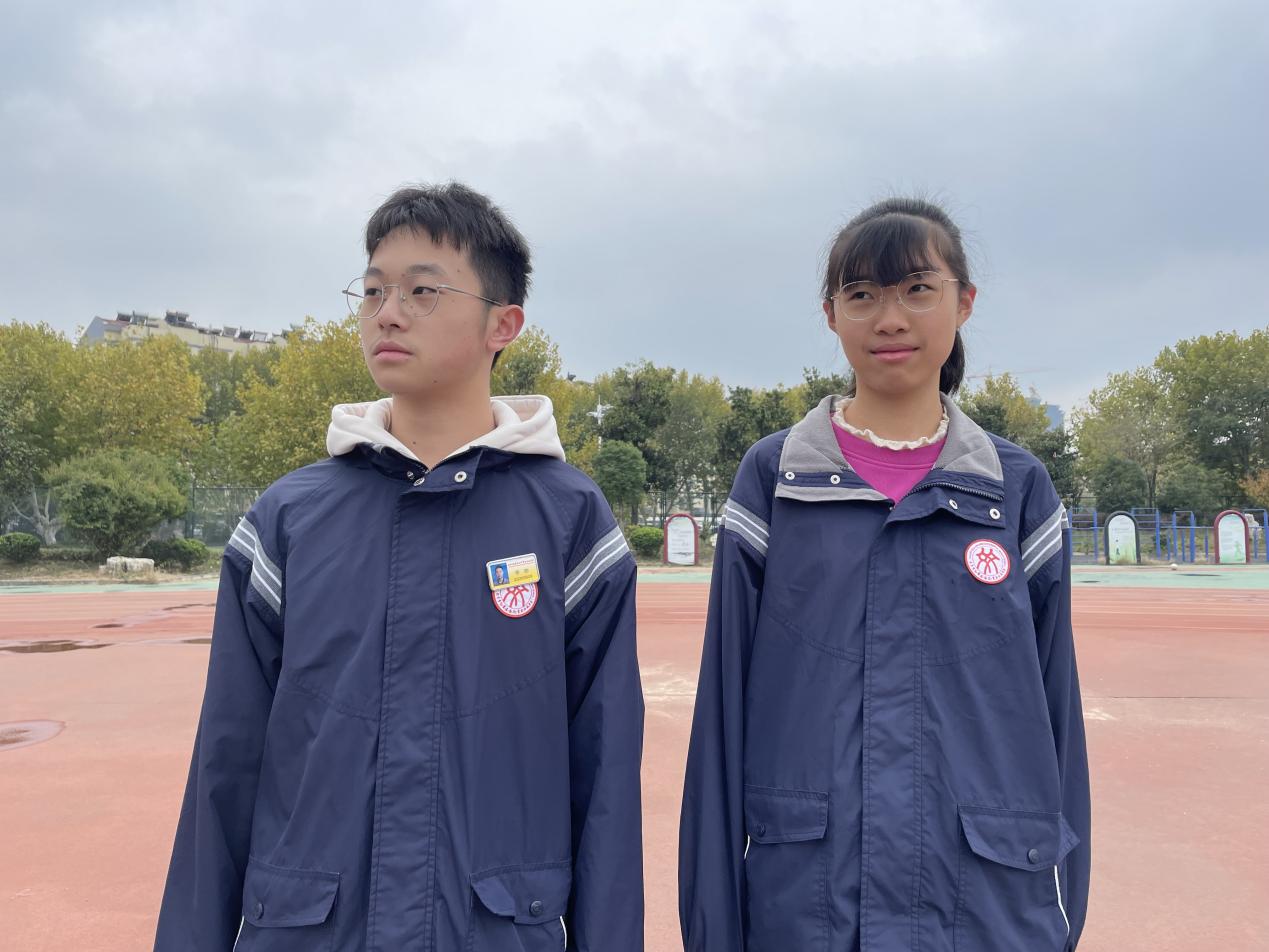 7.升旗11.14_html_6a8671ae.jpg