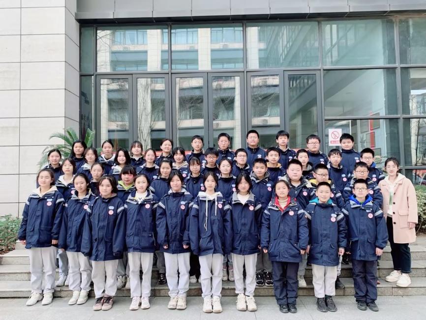 11升旗仪式报道20230423_html_57f7c04c.jpg