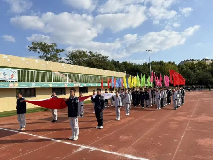 10.23【融创德育】金秋赛场展风采 青春逐梦正当时——南京市栖霞区实验初级..._html_m24cb30cd.jpg