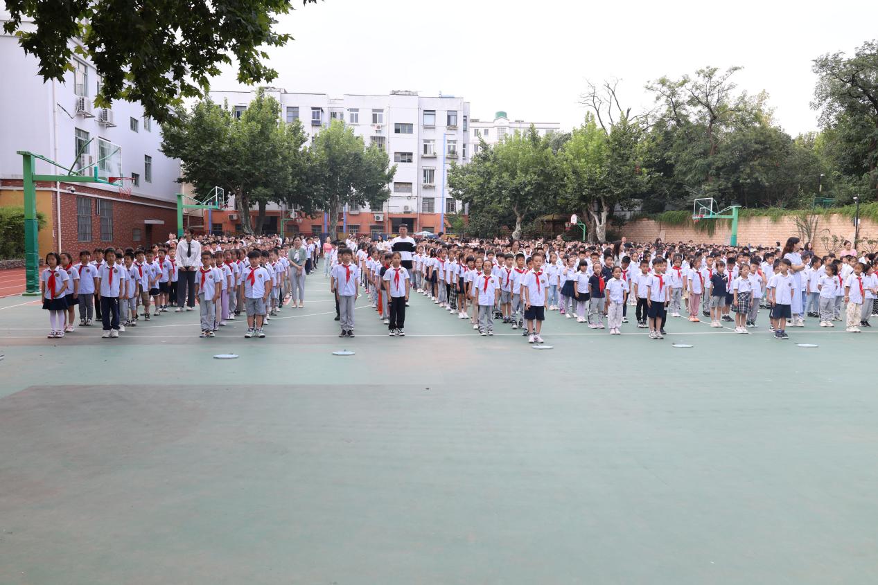 开学典礼_html_1660d3bd.jpg