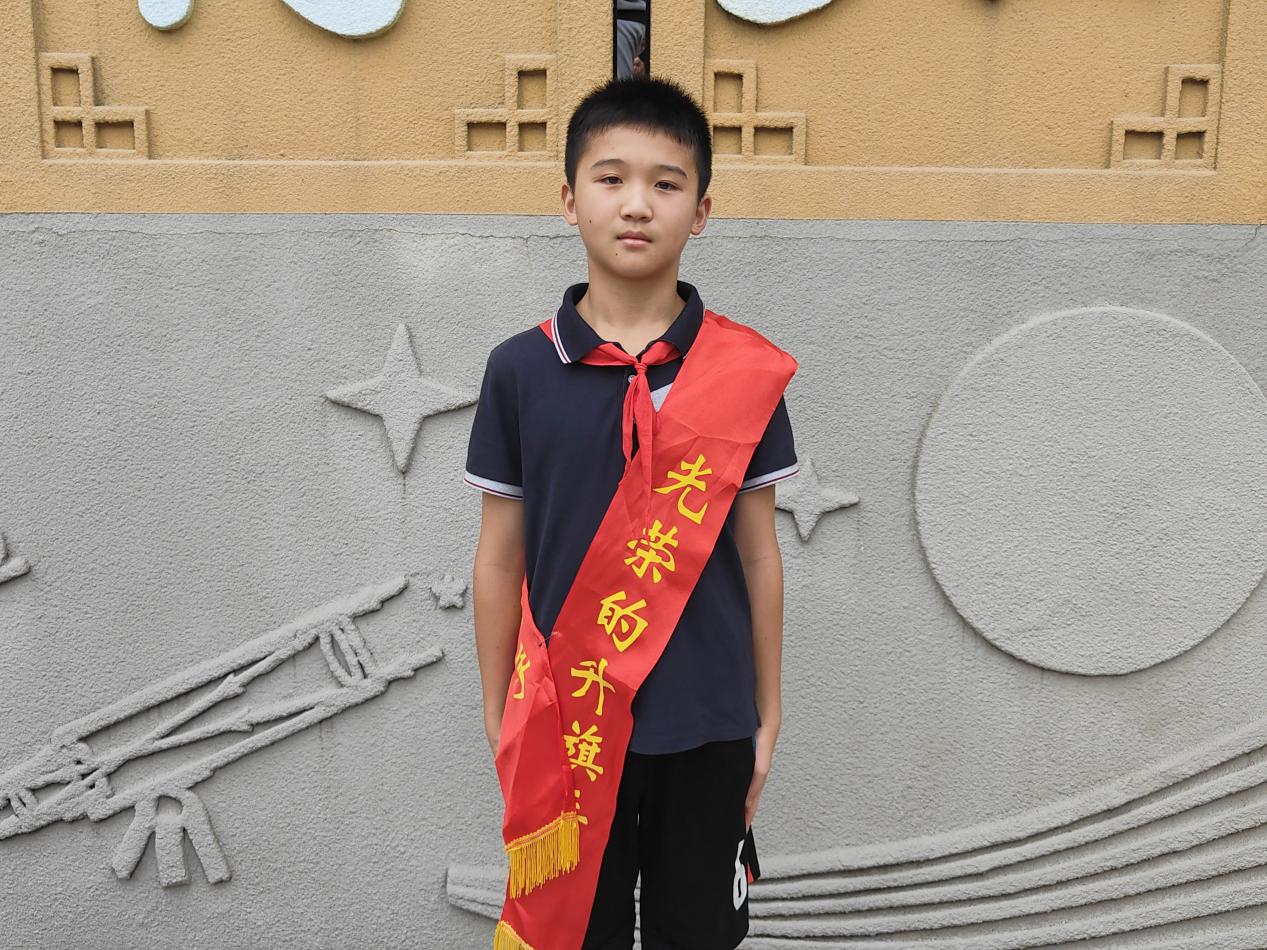 0925集体晨会_html_52d13a30.jpg