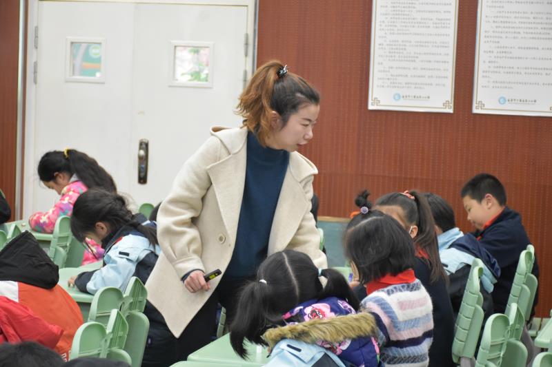 数学第二学段联合教研活动报告_html_m397aa18b.jpg