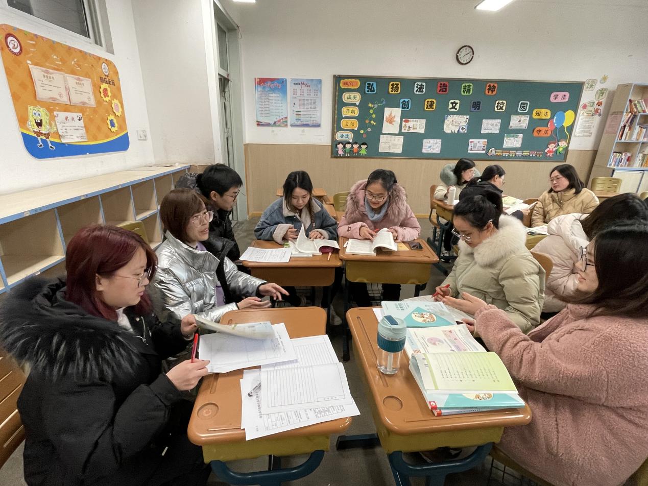 2022.02.12开学数学集体备课报道（杜莹莹）_html_m7c762833.jpg