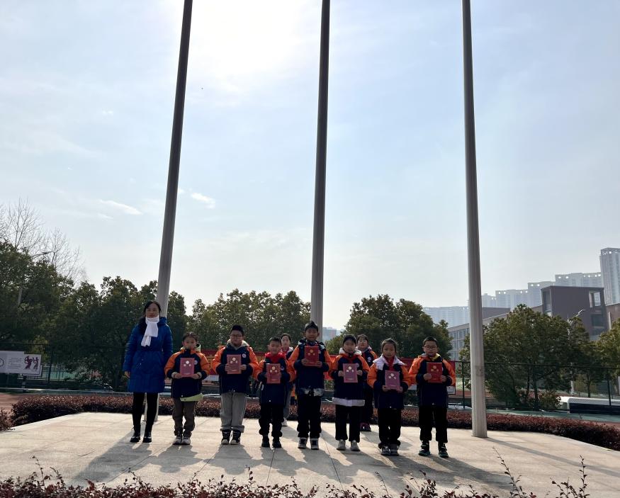 2024.2.26【丁香汉声 学生成长营】养良好习惯，做优秀学生(1)_html_m35b24029.jpg
