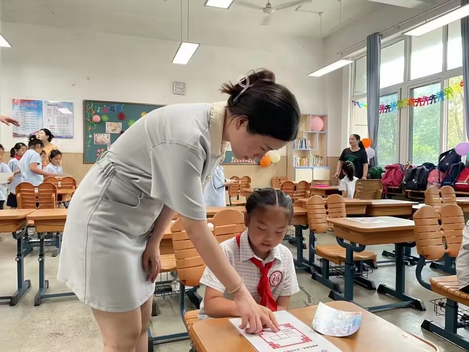 【丁香汉声】趣味无“笔” 乐学成长_html_m35692d44.jpg
