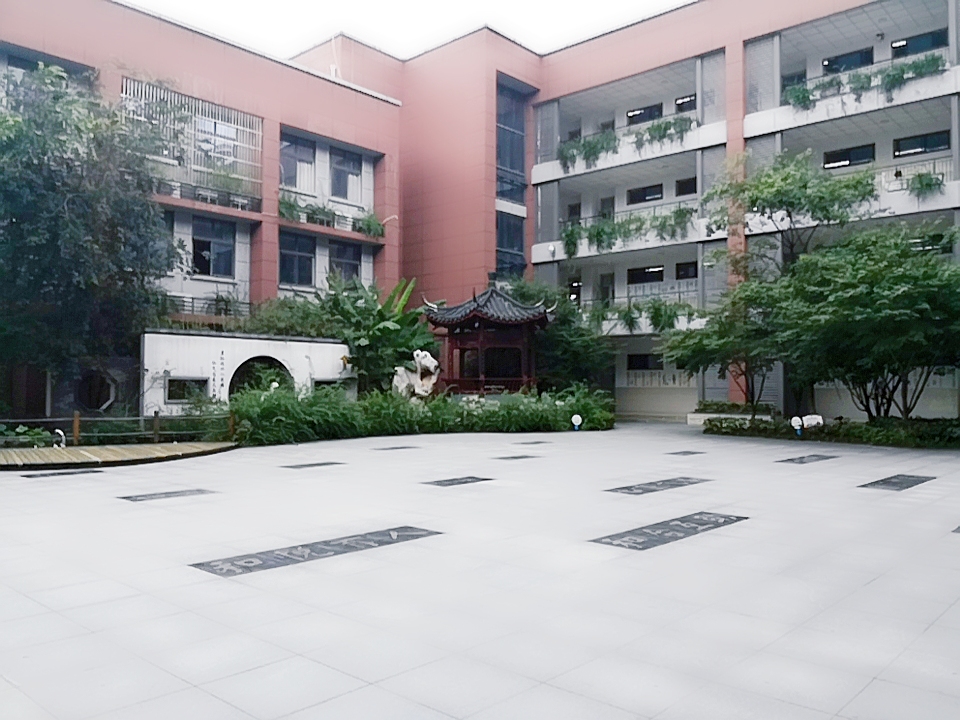 报道：校园因我而美丽(修改)_html_m22a97010.jpg
