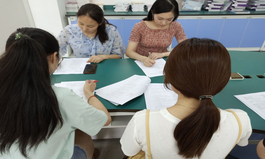 2020.8.29科学组集体备课新闻稿_html_m2d021d0c.jpg