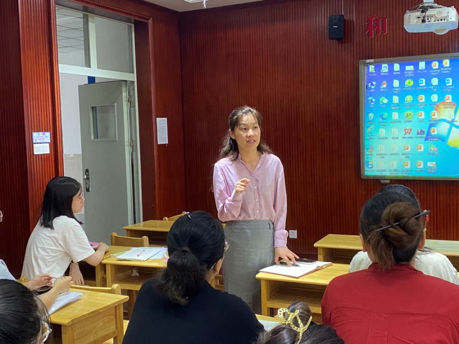 【丁香汉声•教学】第二次数学组集体备课活动侧记_html_m62fde946.jpg