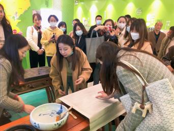 交流学习促成长 砥砺前行创辉煌_html_m2f9b1cd8.jpg