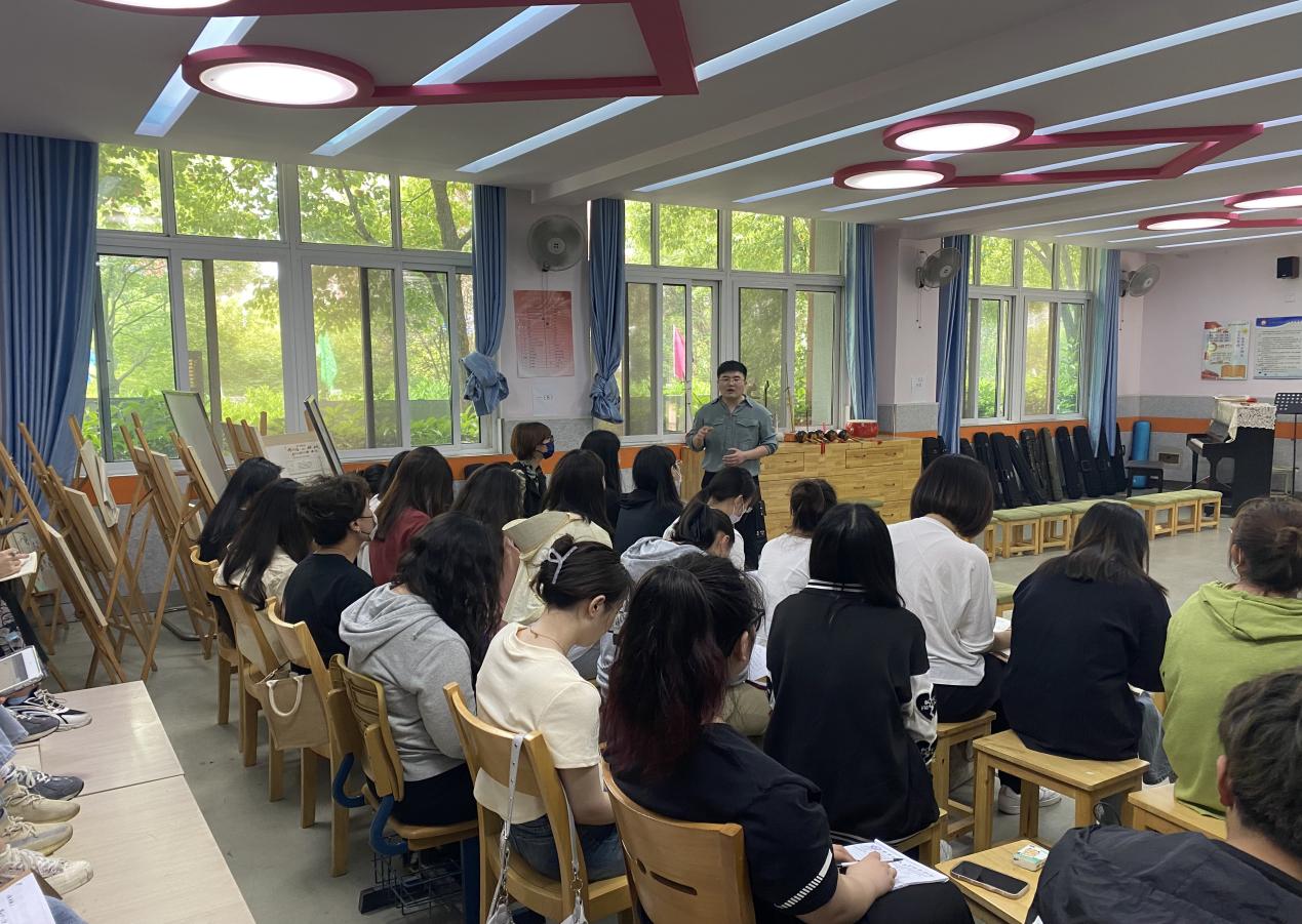 特教学院音乐专业大三学生见习活动侧记_html_ec239e5.jpg