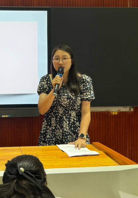 【丁香汉声·班主任成长营】严慈相济育桃李 智慧共研促成长_html_5c5b8ea8.png