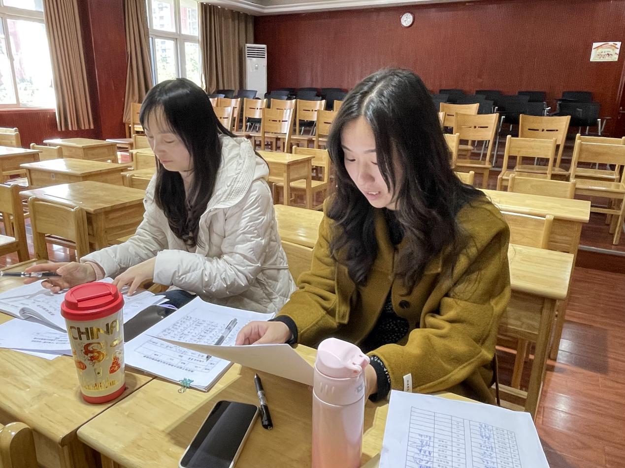 2023.12.4文明课间班会赛课（杜莹莹、周红林）_html_mc712eb2.jpg