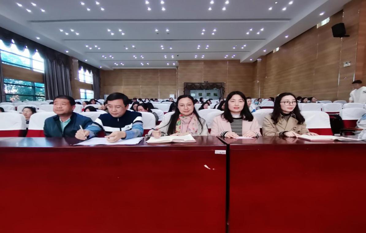 【丁香汉声】从你的故事，读出我的感动_html_m690c142a.jpg