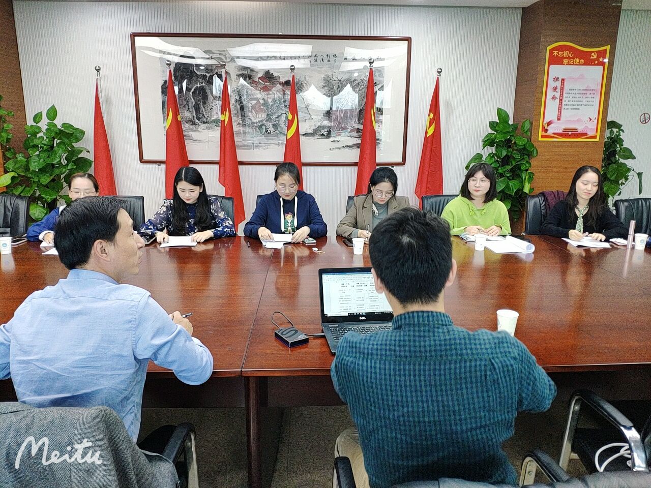 10.15【丁香汉声】诵中华经典 品诗意情怀   报道_html_m4425072d.jpg