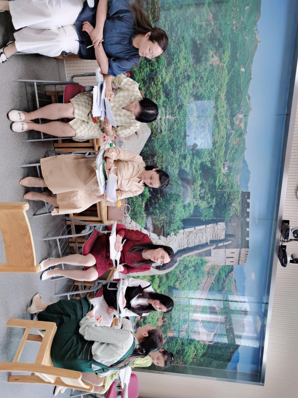 10.9青春激扬课堂 赛场助力成长_html_5eb6eae6.jpg