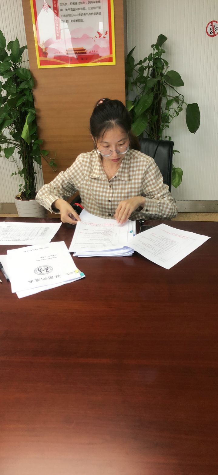 社团检查报道_html_m4b383c03.jpg